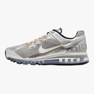 Nike Men's Air Max 2013 Sneakers - Metallic - Size: 8.5 - Like New!